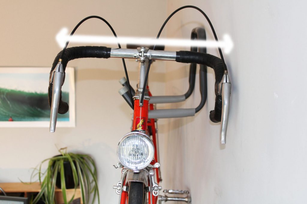 10 Beste Manieren Om Een Fiets Op Te Hangen (2024) 7 Stuur zorgt ervoor dat de fiets meer uitsteekt