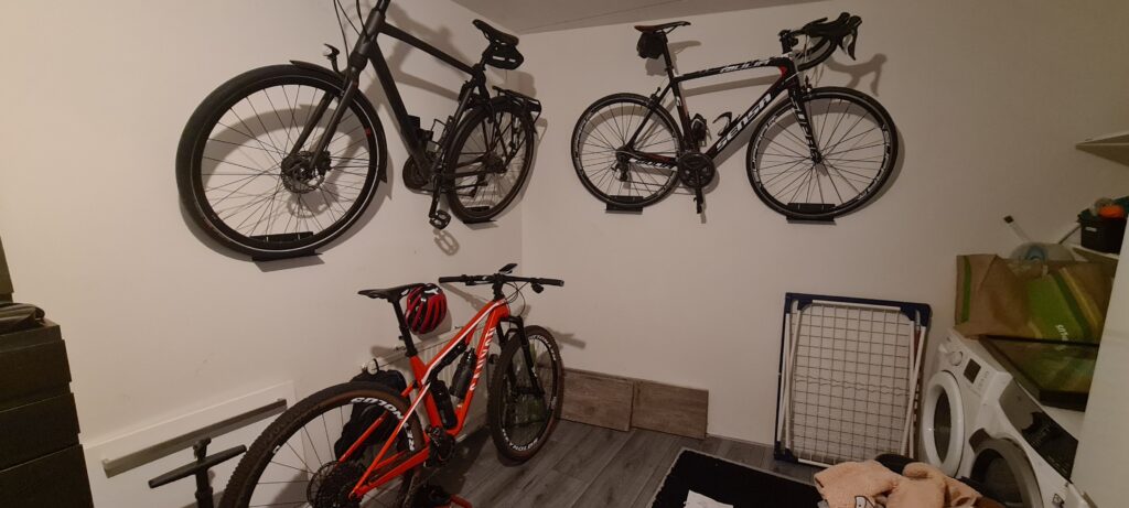 Afbeelding #1 van Tim