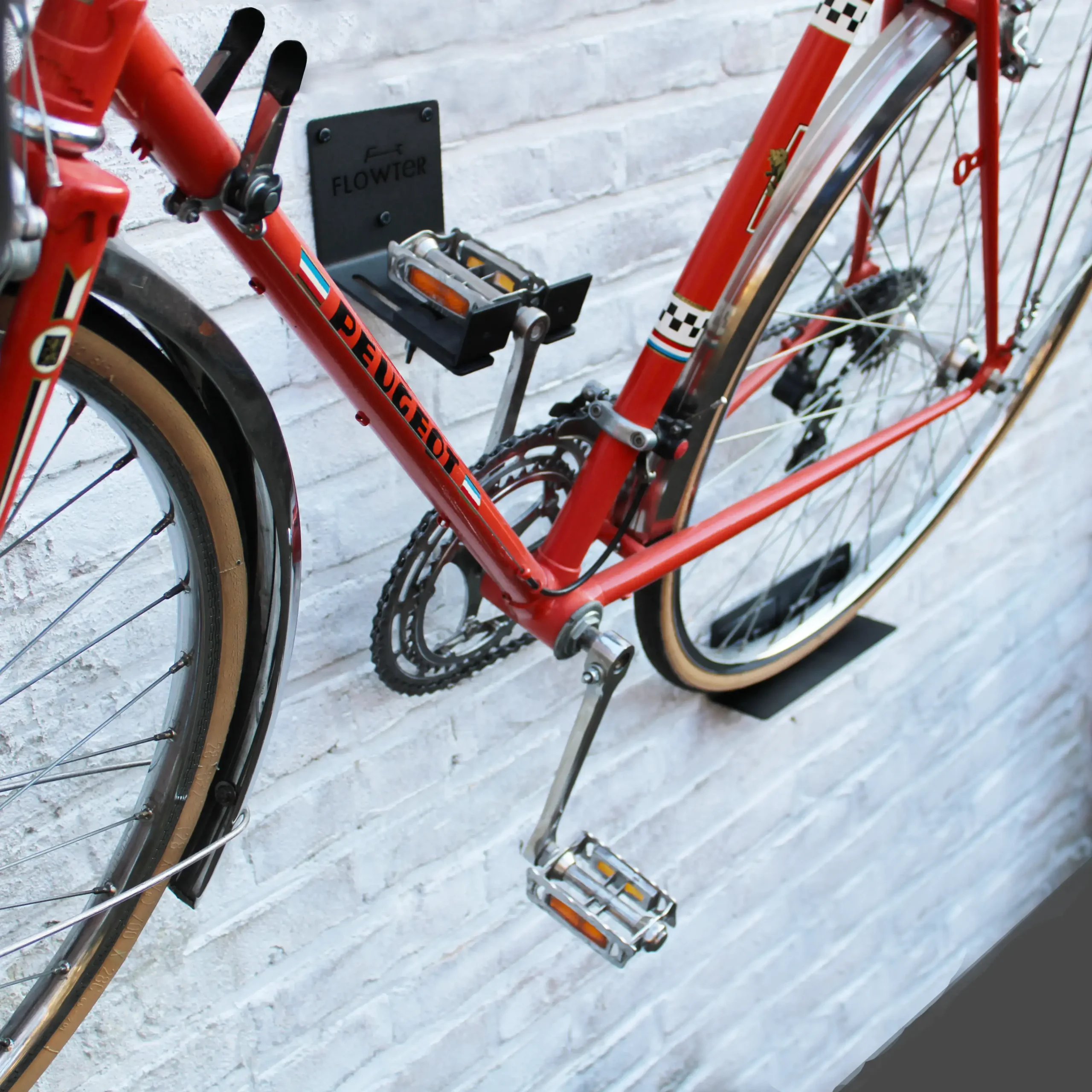  Flowter Pedaalhanger 2 Flowter Pedaalhanger met een vintage racefiets